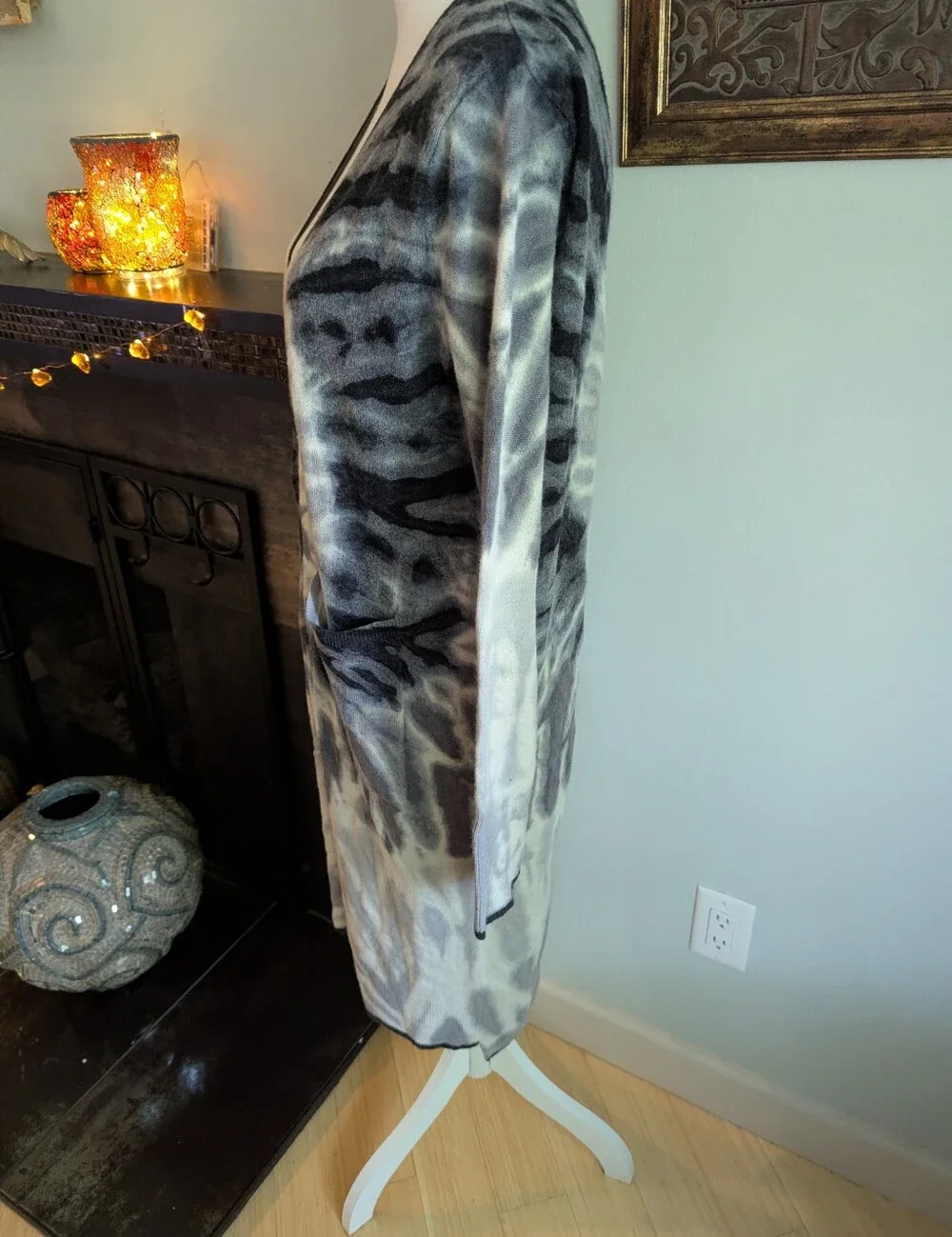 BRODIE CASHMERE Women's Small Long Duster Cardigan Jacket Tie Dye Gray White